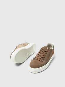  DAVID CHUNKY SUEDE TRAINER ALMONDINE
