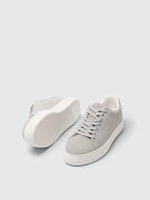  DAVID CHUNKY SUEDE TRAINER GREY