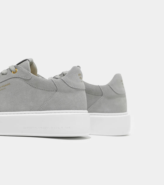 MANHATTAN ALL OVER GREY SUEDE