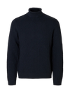 TREVOR ROLLNECK SKY CAPTAIN