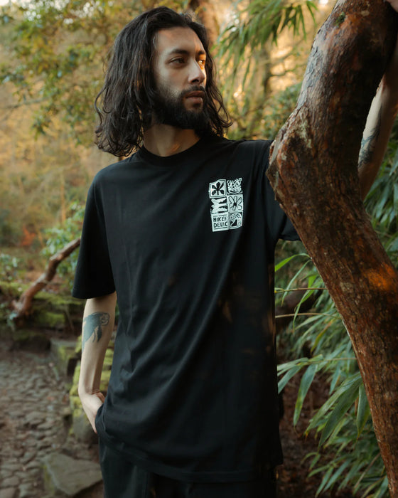 SABIO BACK PRINT T-SHIRT BLACK