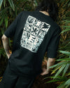 SABIO BACK PRINT T-SHIRT BLACK