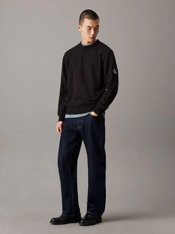BADGE SLEEVE CREW NECK SWEAT BLACK 3426 (BEH)