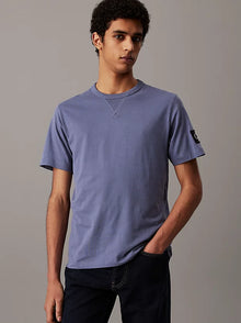  BADGE SLEEVE REGULAR FIT T-SHIRT GRISAILLE (PCP)