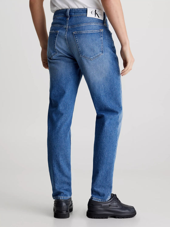 REGULAR TAPER FIT 4839 DENIM JEANS MEDIUM WASH (1A4)