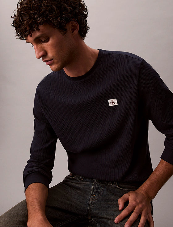 WAFFLE CHEST BADGE LS CREW DARK SAPPHIRE (CEF)