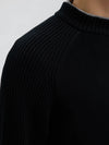 DERECK MOCK NECK BLACK