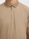 FAVE ZIP COLLAR S/S POLO SAVANNAH TAN