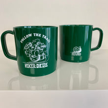  FOLLOW THE TRAIL MUG DARK GREEN